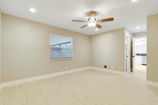 Empty room, Interior, Recessed Lighting, Wood Texture Flooring