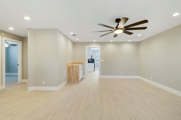 Empty room, Interior, Recessed Lighting, Wood Texture Flooring