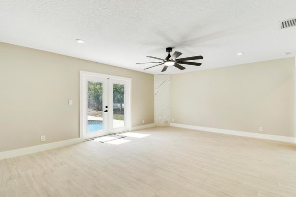 Empty room, Interior, Recessed Lighting, Wood Texture Flooring