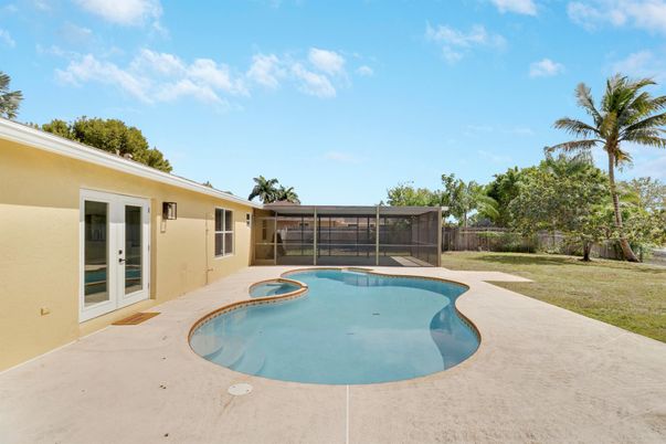 Backyard, Exterior, Pool