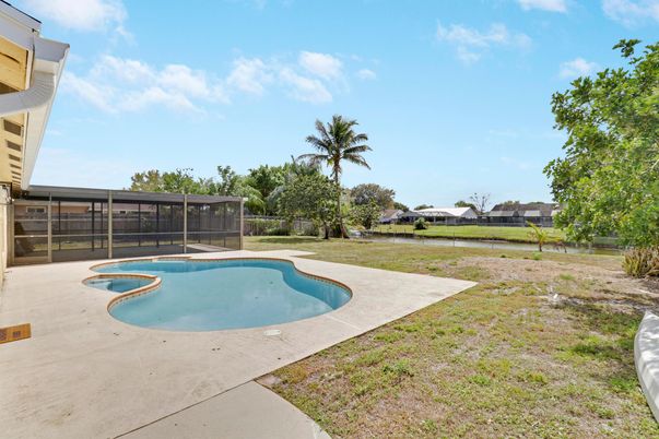 Backyard, Exterior, Pool