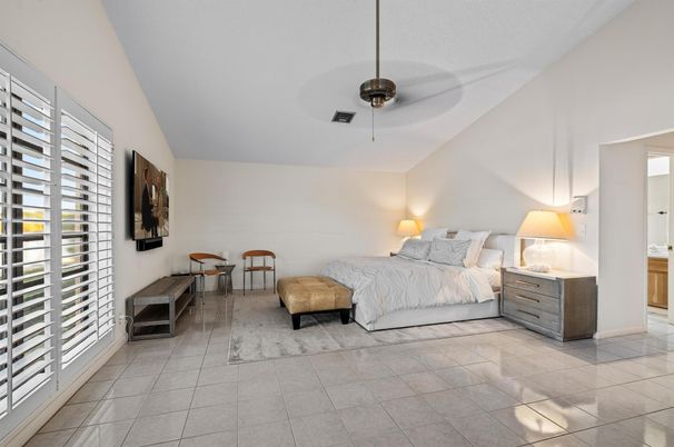 Bedroom, Interior, Pendant Lights