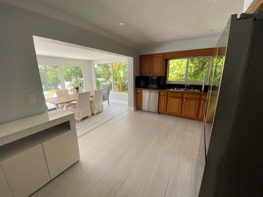 Dining room, Interior, Kitchen, Recessed Lighting, Wood Texture Flooring