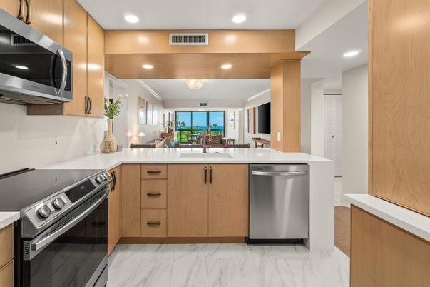 Interior, Kitchen, Marble, Recessed Lighting, Stainless Steel Appliances