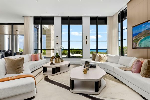 Interior, Living room, Recessed Lighting, Water
