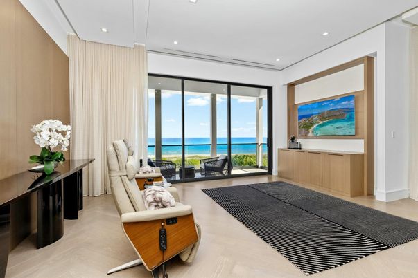 Interior, Recessed Lighting, Water, Wood Texture Flooring