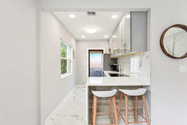 Interior, Kitchen, Marble, Marble Walls, Recessed Lighting