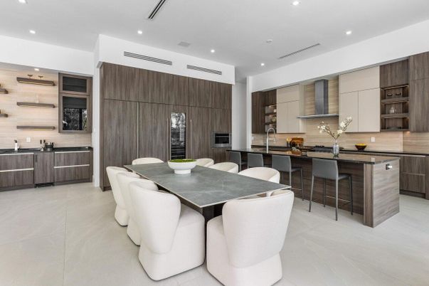 Dining room, Interior, Kitchen, Recessed Lighting, Stainless Steel Appliances