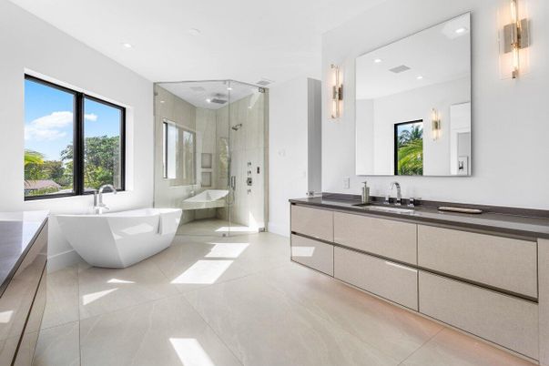 Bathroom, Dual Sink Vanities, Free Standing Baths, Glass Shower, Interior, Recessed Lighting