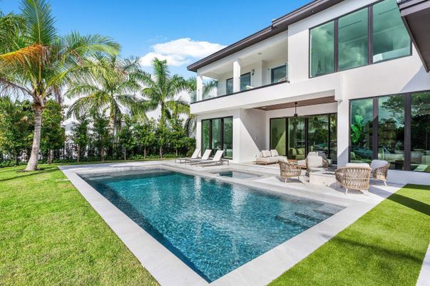 Backyard, Exterior, Pool