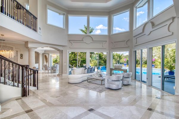 Chandelier, Interior, Sun Room