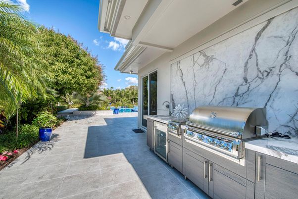 Exterior, Marble Walls