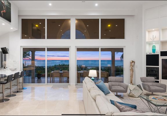 Interior, Living room, Recessed Lighting, Water