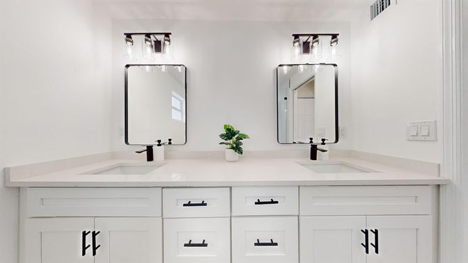 Bathroom, Dual Sink Vanities, Interior