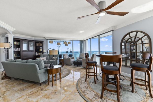 Interior, Living room, Water