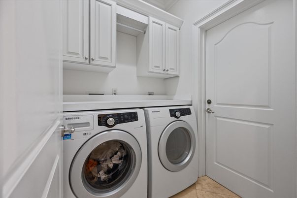Interior, Washer