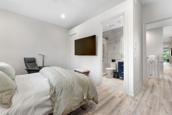 Bathroom, Bedroom, Interior, Recessed Lighting, Wood Texture Flooring