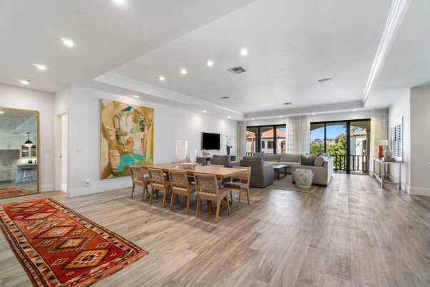 Dining room, Interior, Living room, Recessed Lighting, Wood Texture Flooring