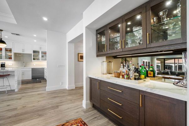 Interior, Kitchen, Pendant Lights, Recessed Lighting, Wood Texture Flooring