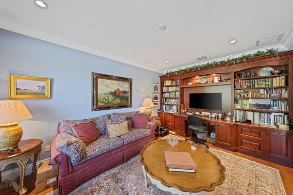 Home Office, Interior, Living room, Recessed Lighting, Wood Texture Flooring