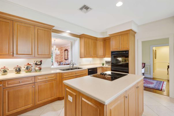Chandelier, Interior, Kitchen, Recessed Lighting