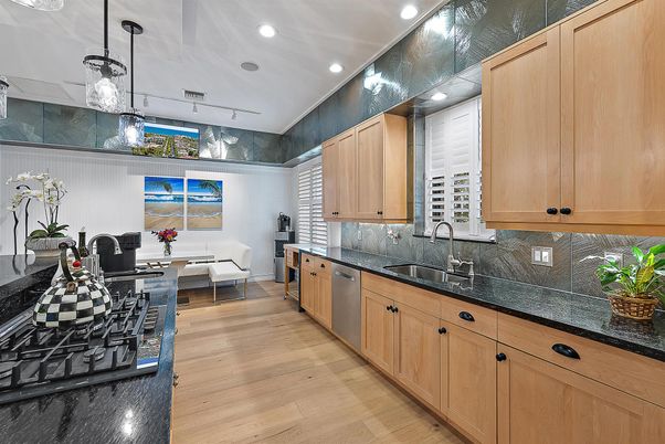 Dining room, Interior, Kitchen, Pendant Lights, Recessed Lighting, Wood Texture Flooring