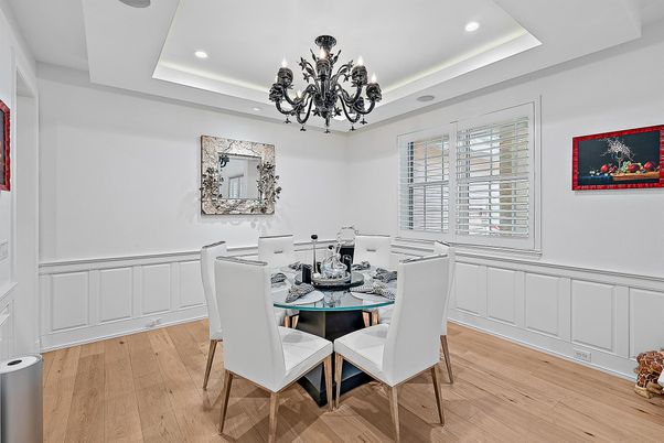 Chandelier, Dining room, Interior, Recessed Lighting, Wood Texture Flooring