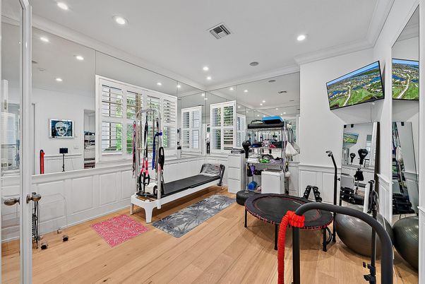 Fitness Equipment, Interior, Recessed Lighting, Wood Texture Flooring