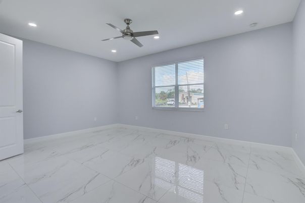 Empty room, Interior, Marble, Recessed Lighting