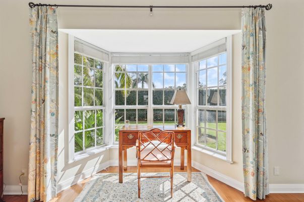 Home Office, Interior, Sun Room, Wood Texture Flooring
