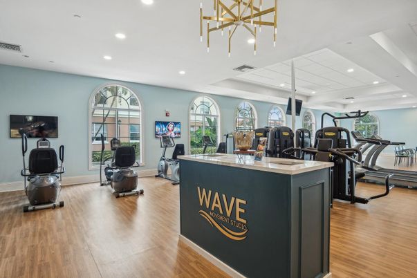 Fitness Equipment, Interior, Pendant Lights, Recessed Lighting, Wood Texture Flooring