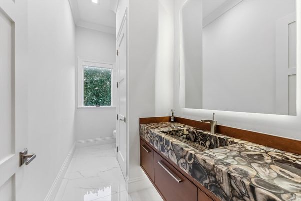 Bathroom, Interior, Marble, Recessed Lighting