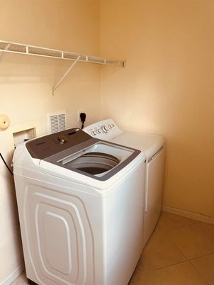 Interior, Washer