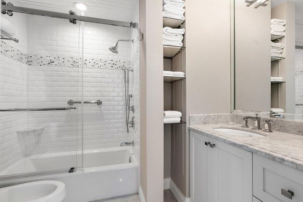 Bathroom, Glass Shower, Interior