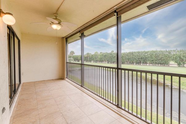 Interior, Sun Room, Water
