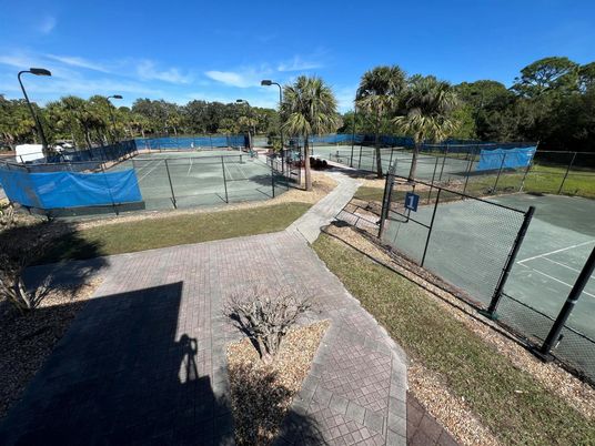 Exterior, Tennis Courts