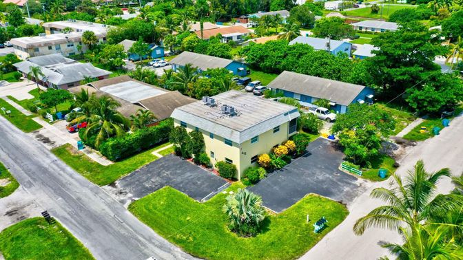 Exterior, Drone