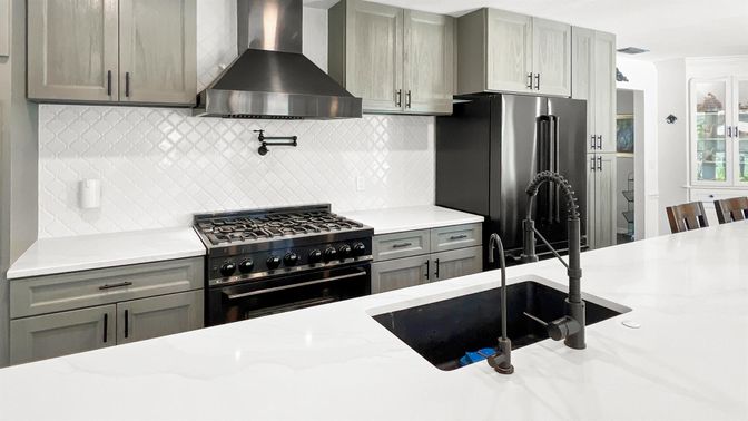 Interior, Kitchen, Stainless Steel Appliances