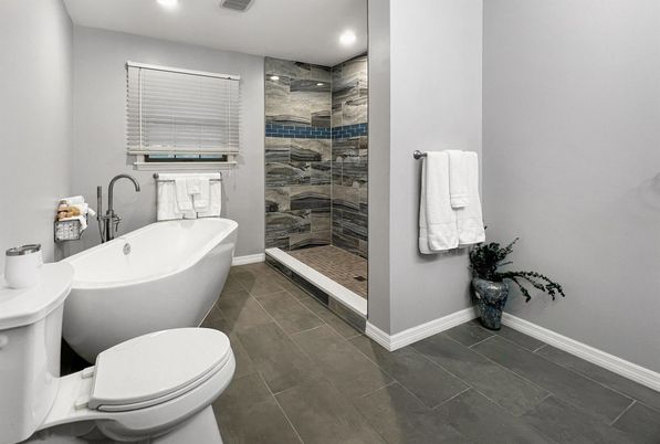 Bathroom, Free Standing Baths, Glass Shower, Interior, Recessed Lighting