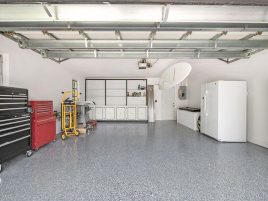 Fitness Equipment, Garage, Interior