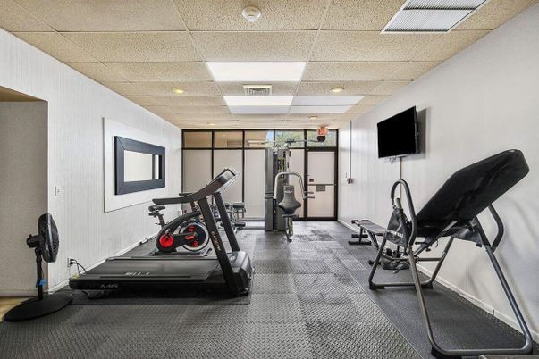 Fitness Equipment, Interior, Recessed Lighting