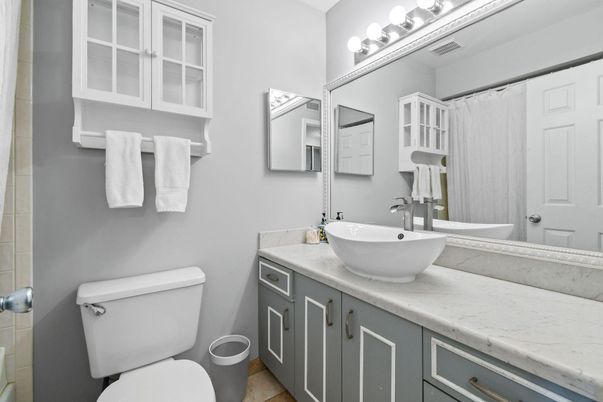 Bathroom, Interior