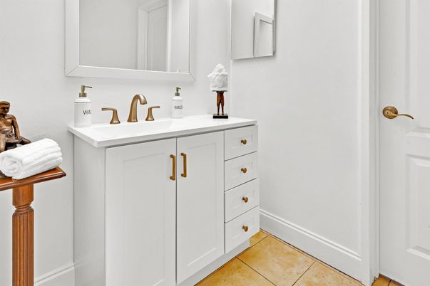 Bathroom, Interior