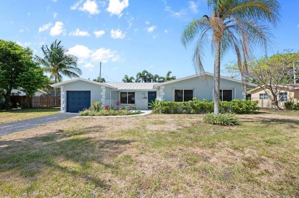Attached, Backyard, Exterior, Facade, Ranch