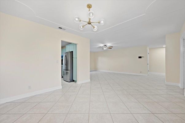 Empty room, Interior, Kitchen, Pendant Lights