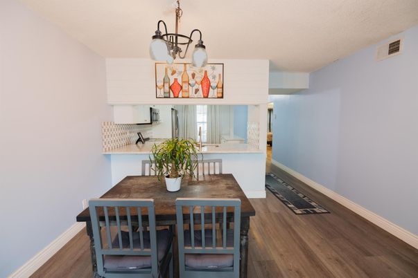 Chandelier, Dining room, Interior, Wood Texture Flooring