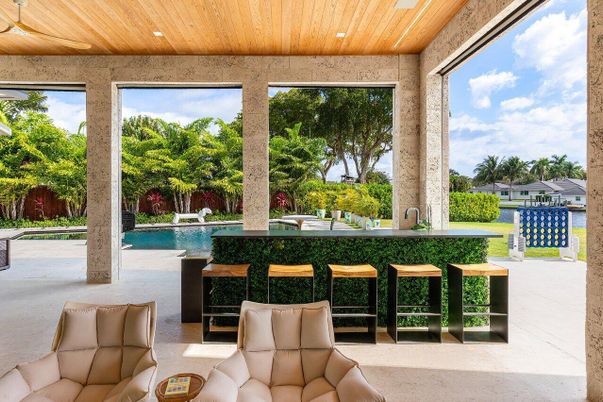 Exterior, Pool, Recessed Lighting