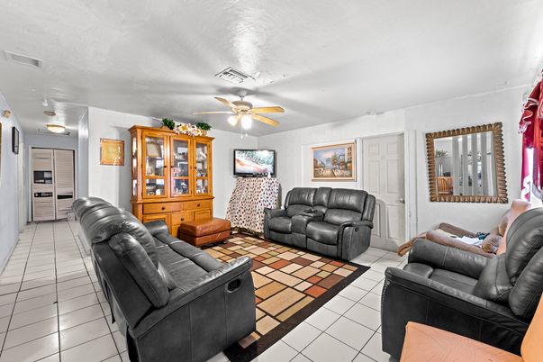 Interior, Kitchen, Living room