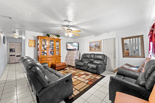 Interior, Kitchen, Living room