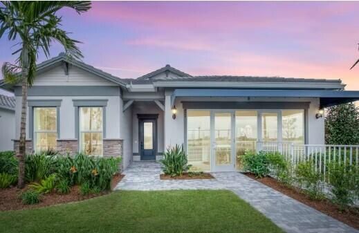 Backyard, Exterior, Facade, American Craftsman